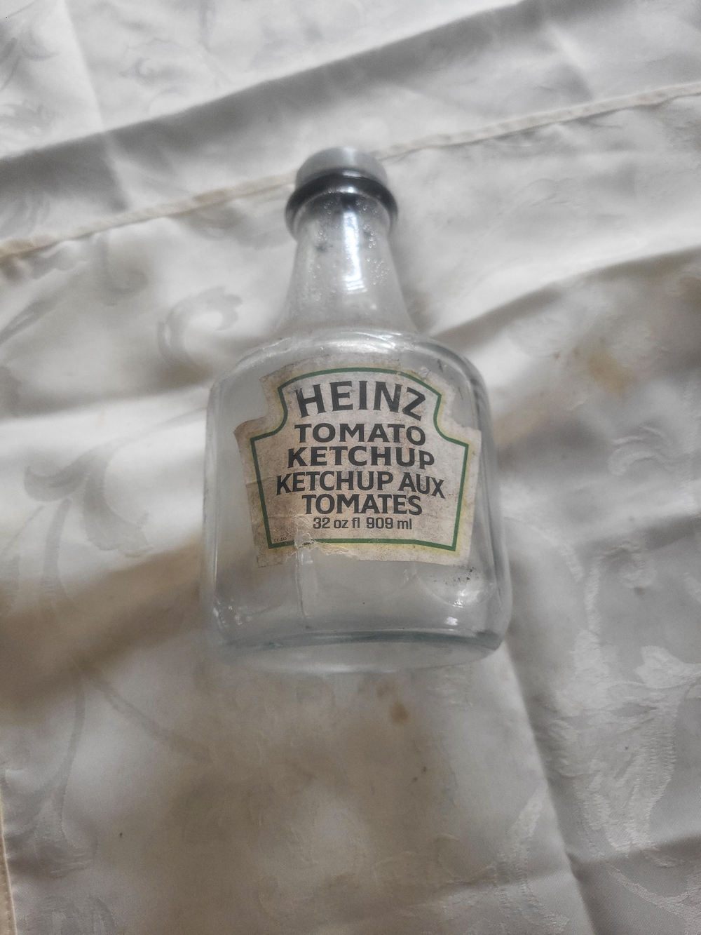 Empty vintage Heinz glass 32oz family size